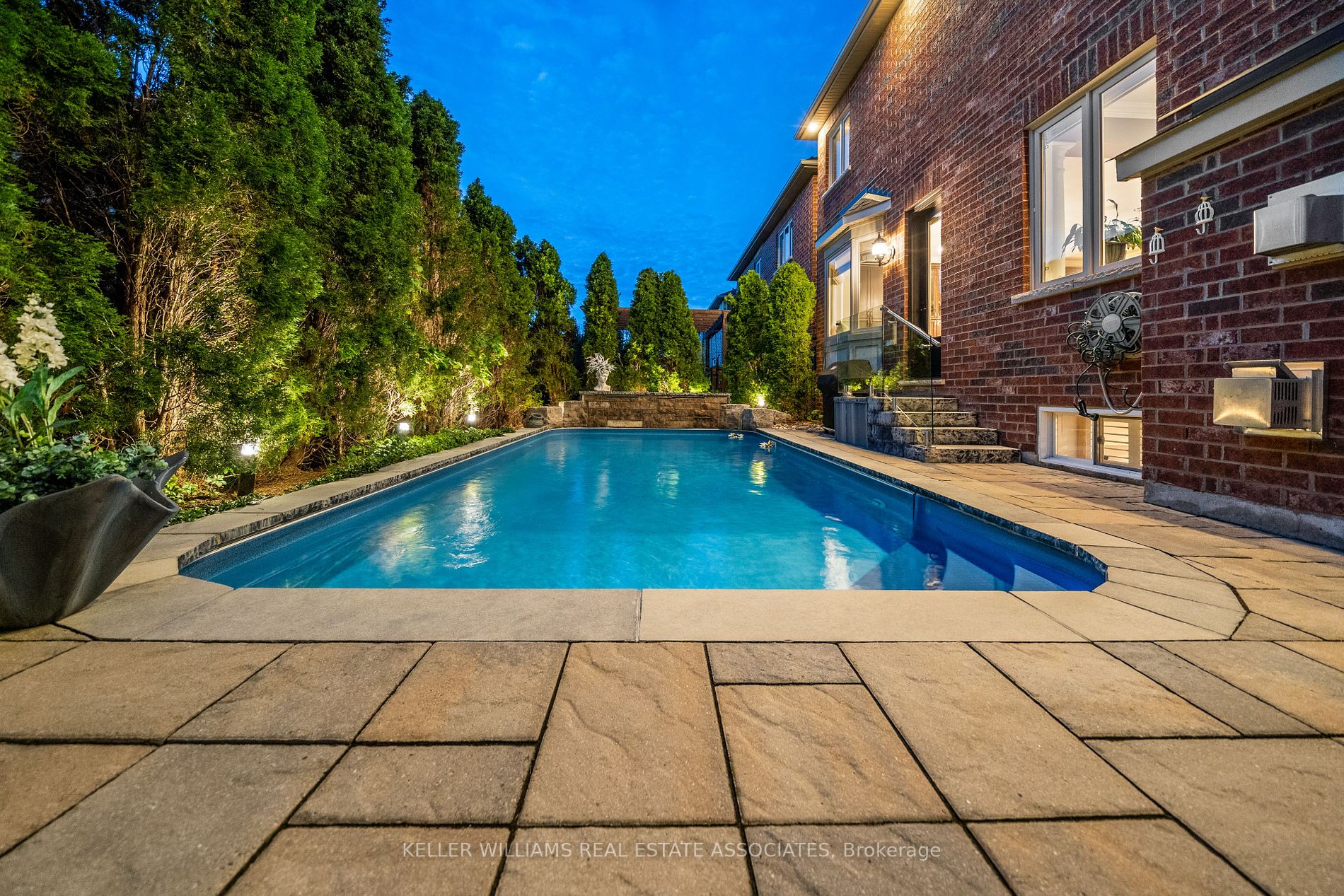 4633 Harbottle Road