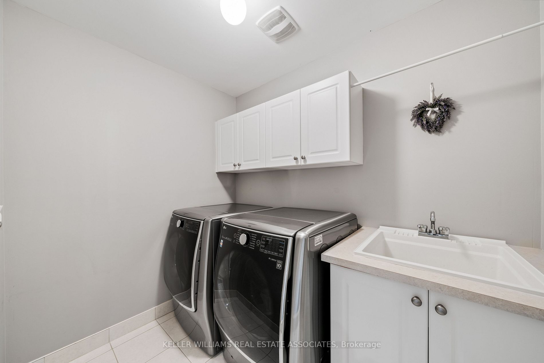 4633 Harbottle Road
