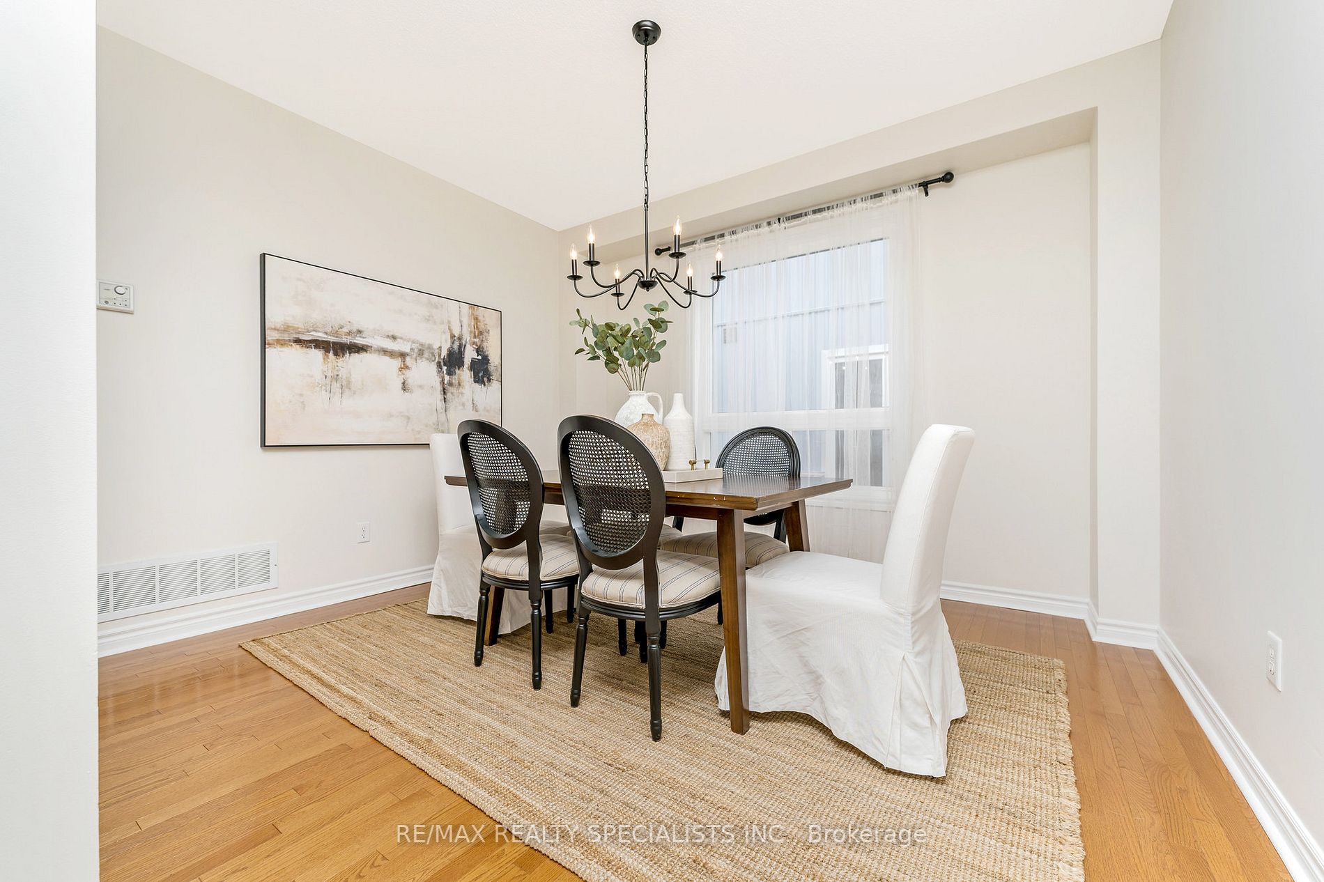 786 Spinning Wheel Cres