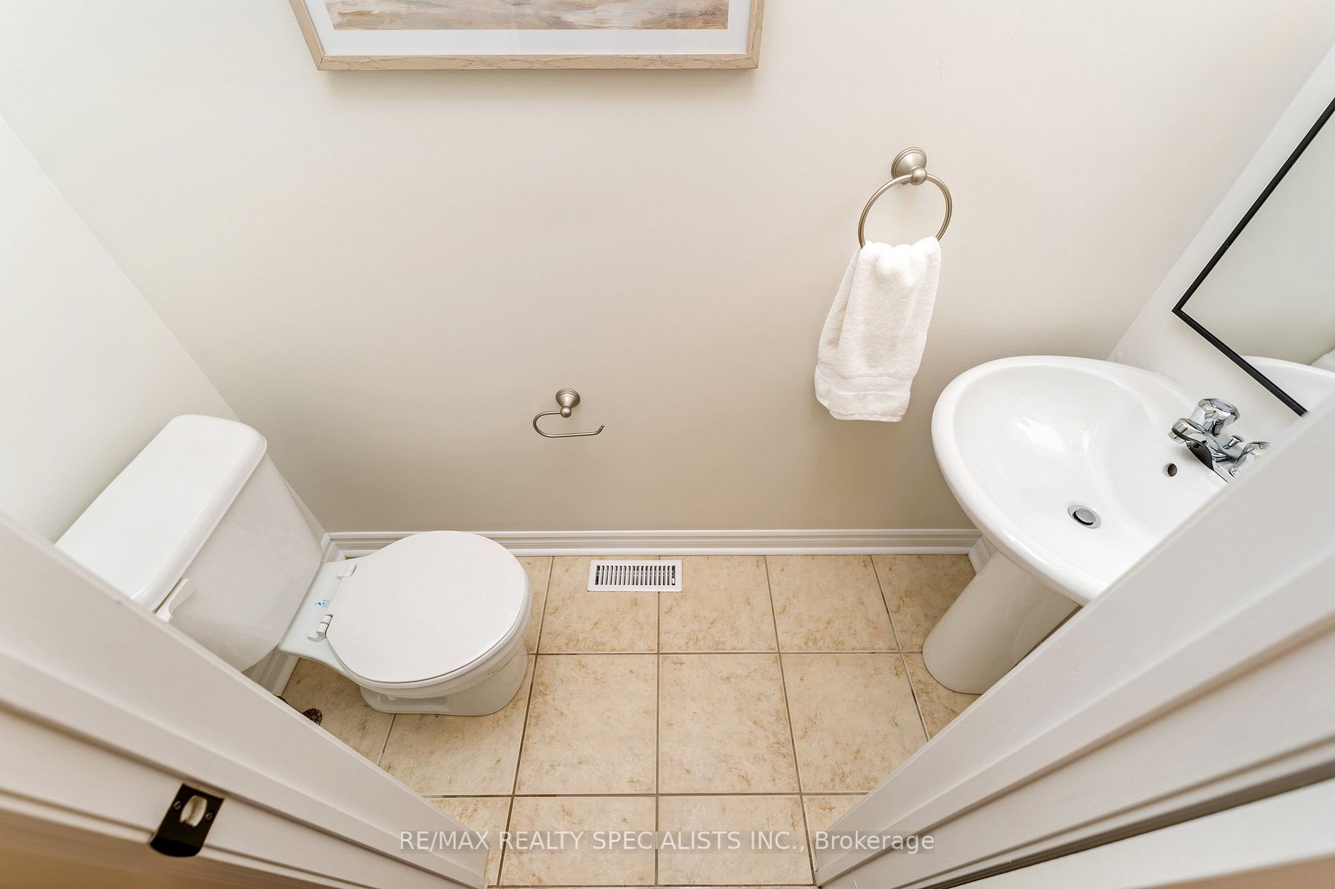 786 Spinning Wheel Cres