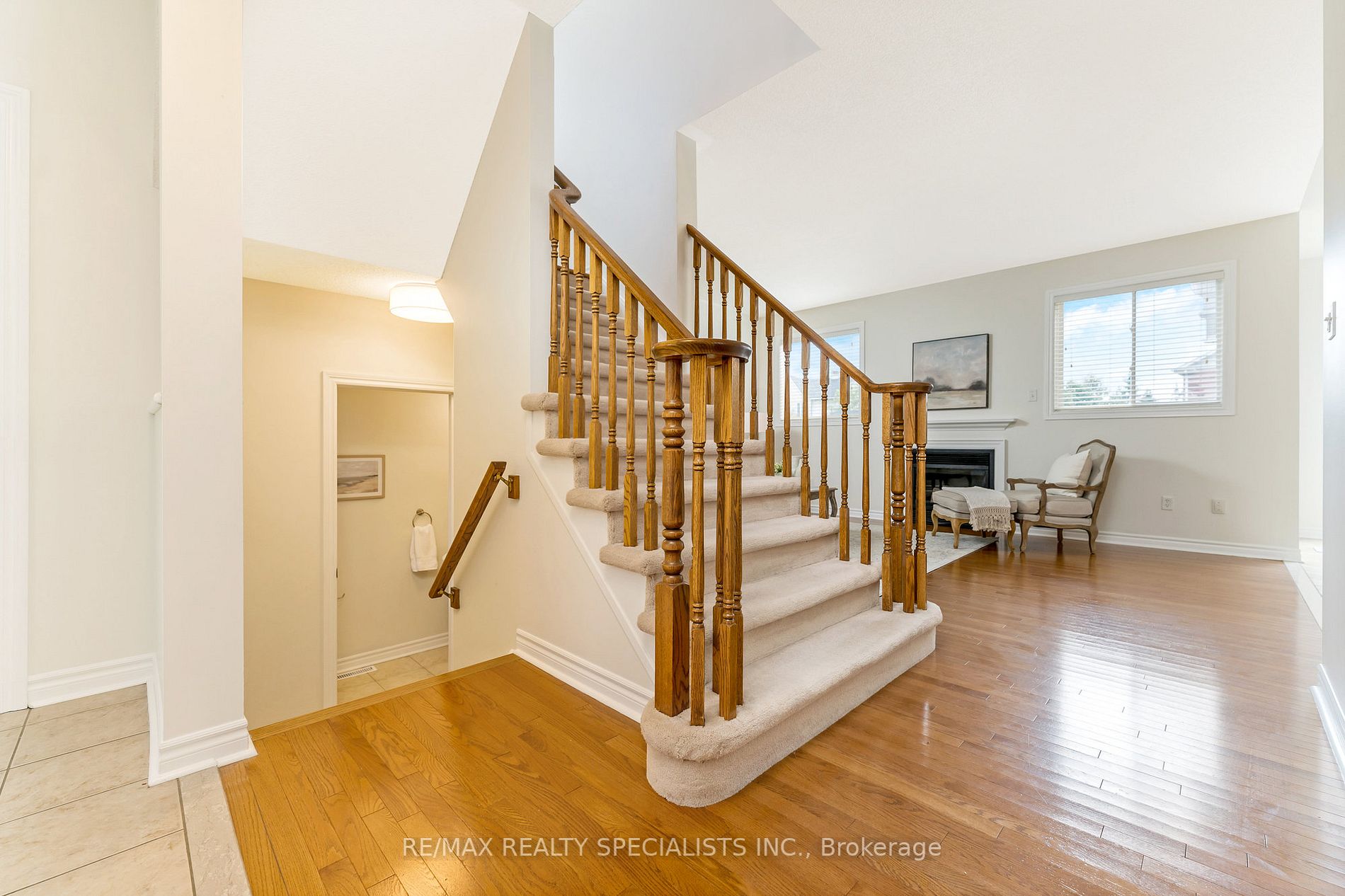 786 Spinning Wheel Cres