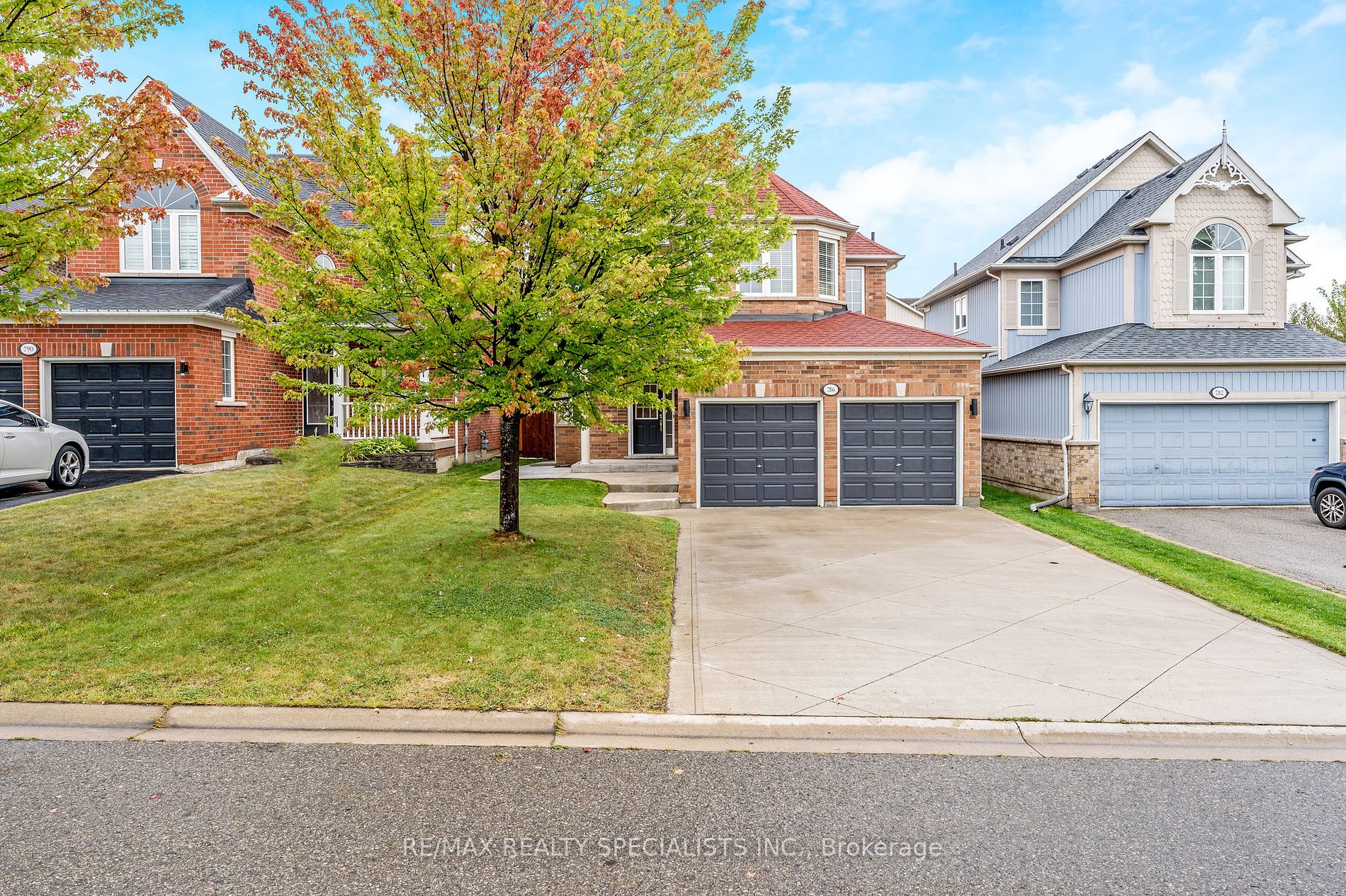 786 Spinning Wheel Cres