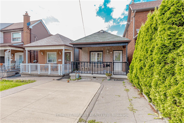 158 Gilbert Ave, Toronto