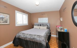 63 Pavin Crescent