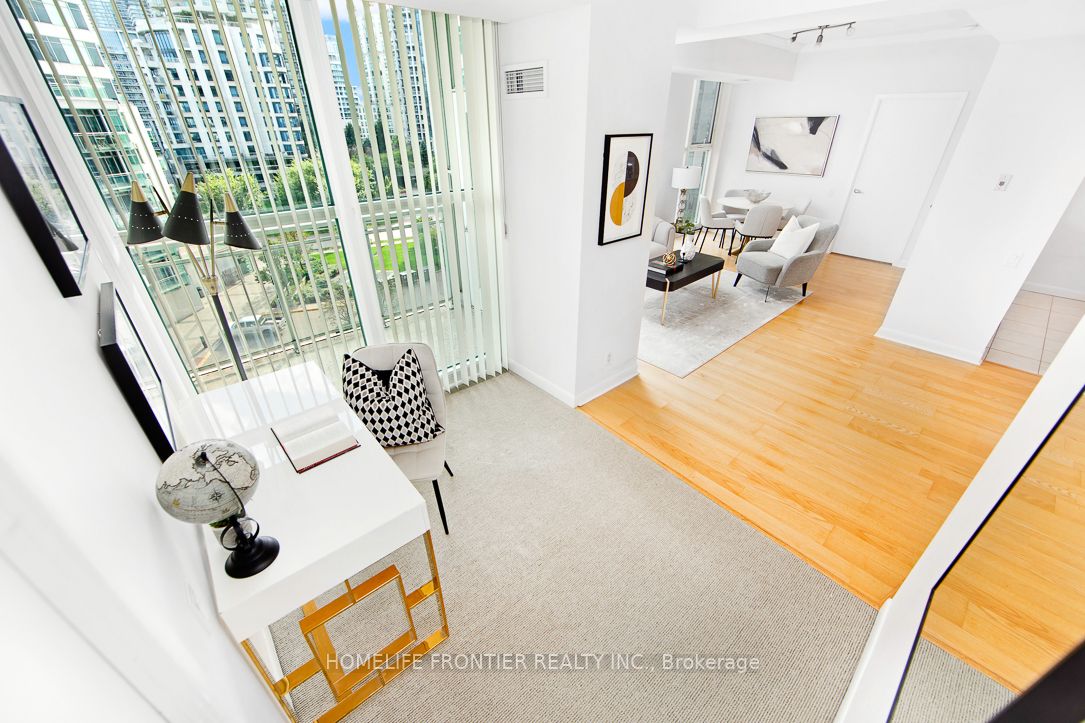 2067 Lake Shore Blvd W, #506