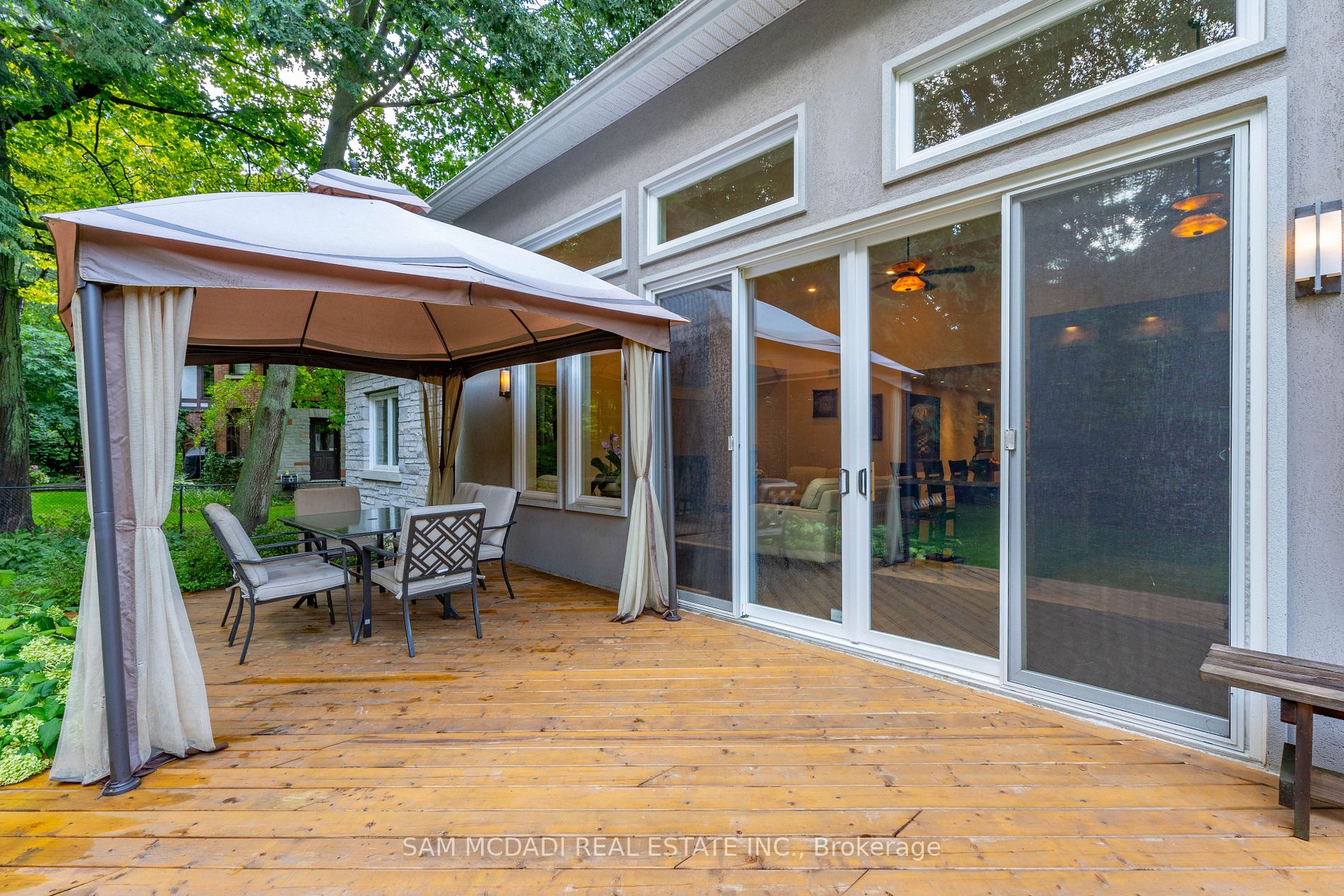 710 Meadow Wood Rd