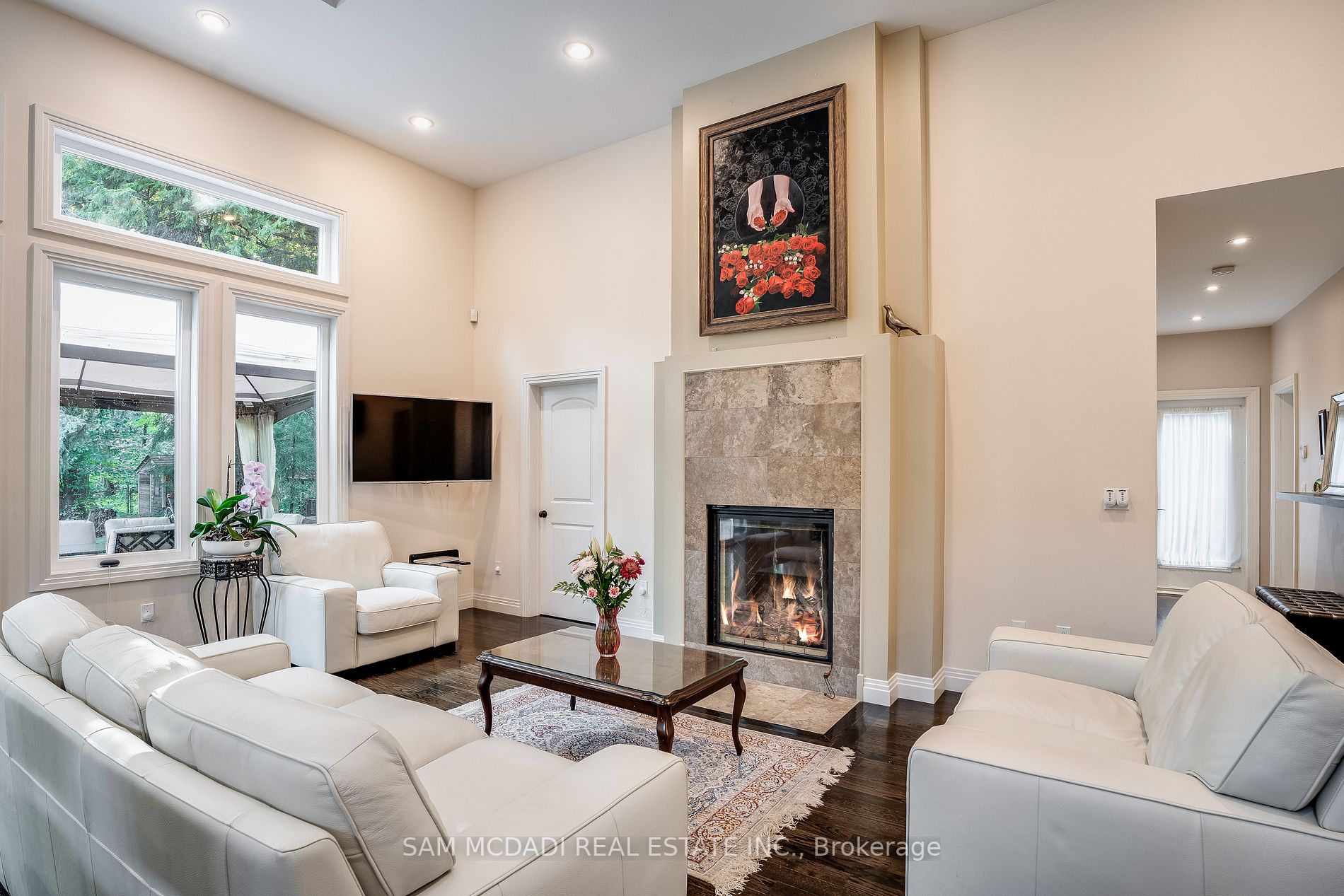 710 Meadow Wood Rd