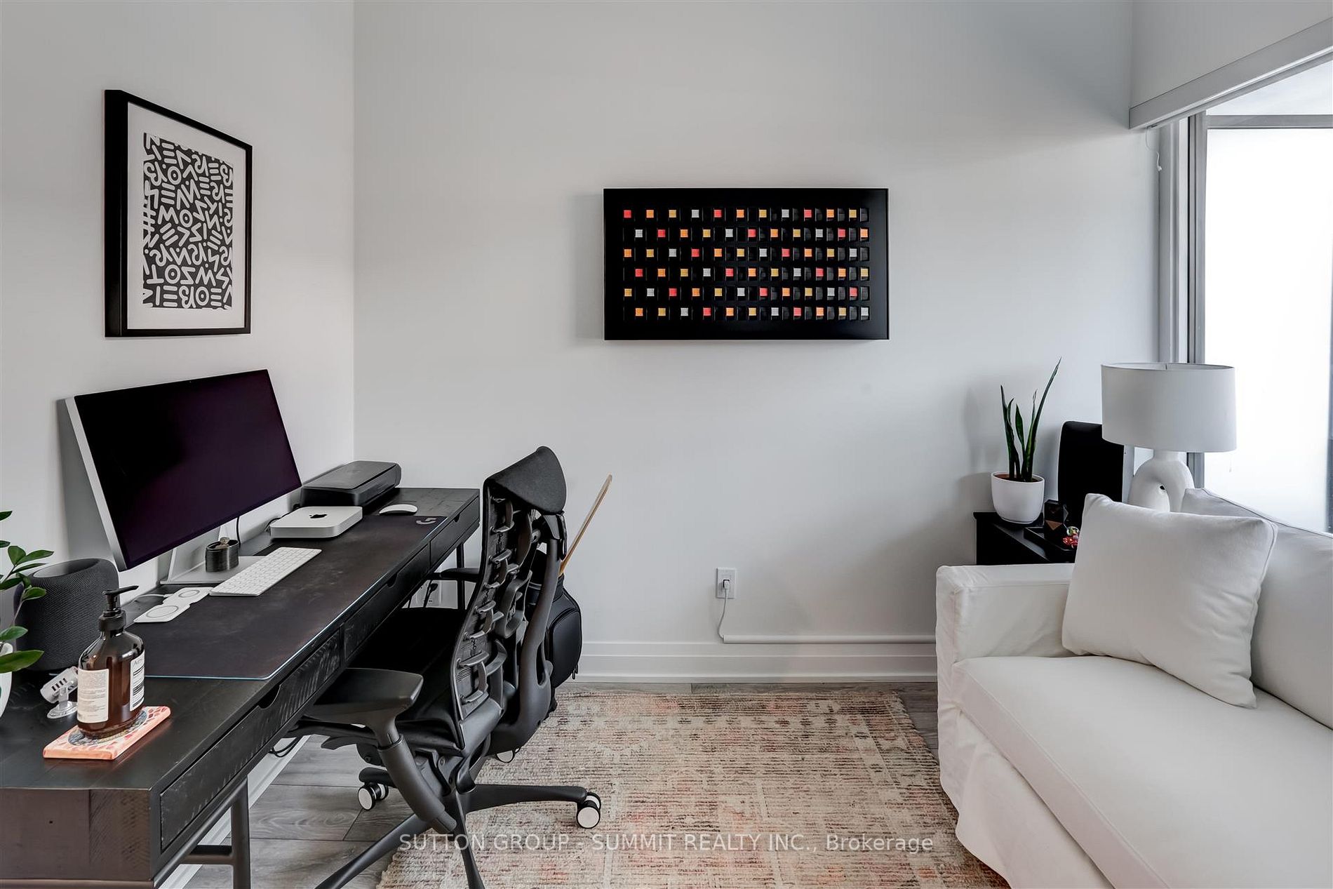 21 Park St E, #815