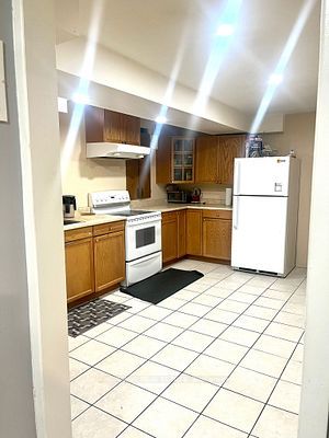 4 Cogswell Cres