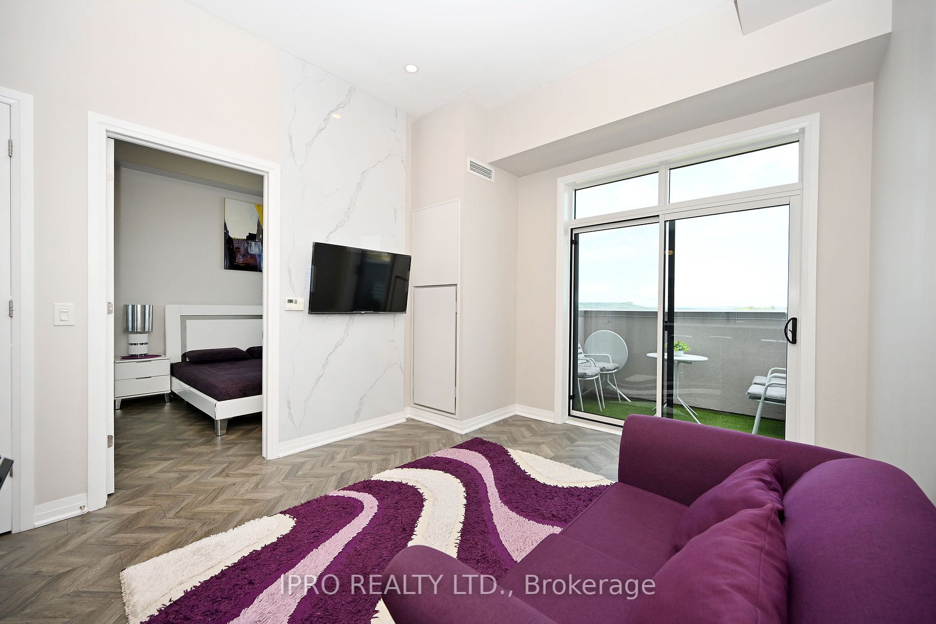 1105 Leger Way, #619