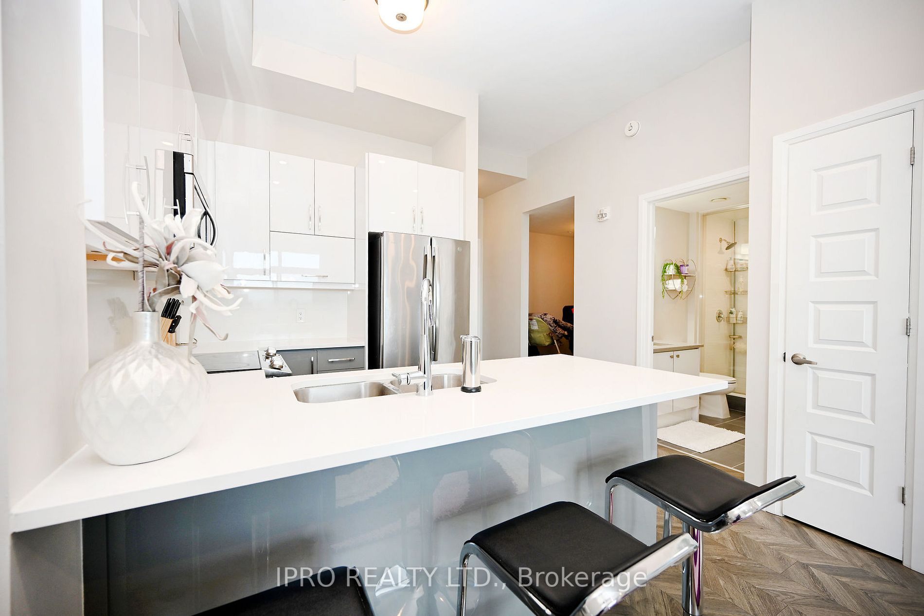 1105 Leger Way, #619