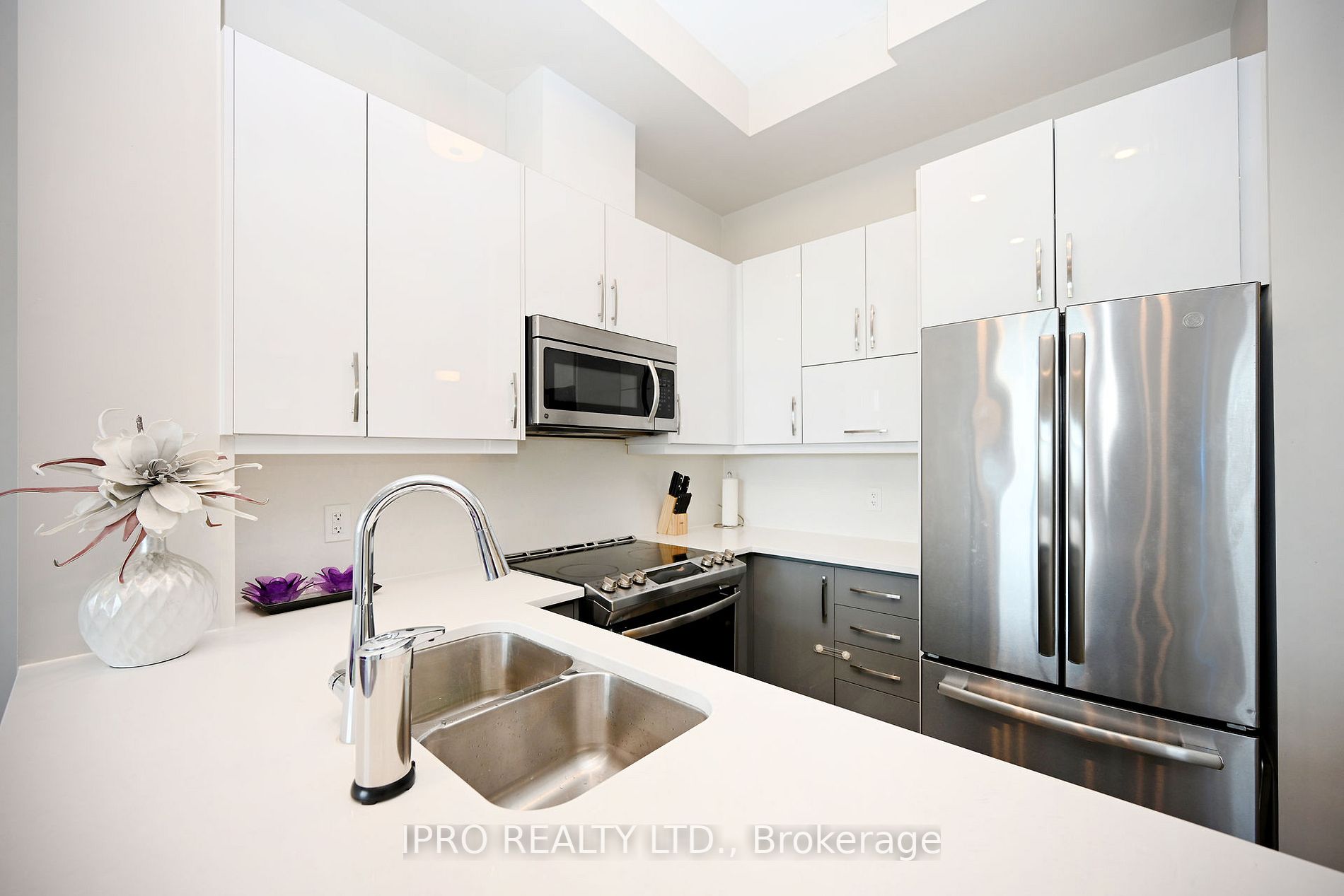 1105 Leger Way, #619