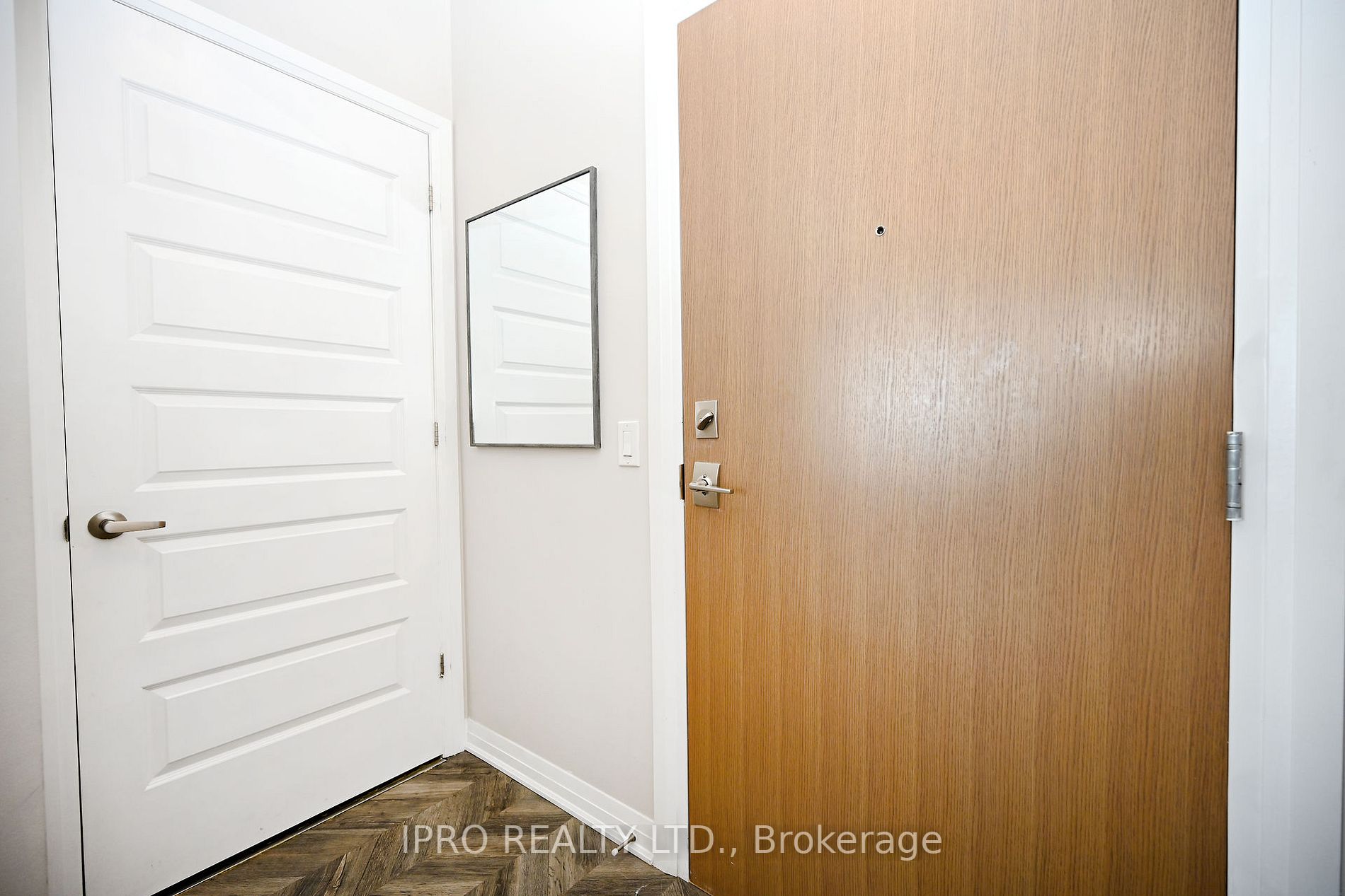 1105 Leger Way, #619