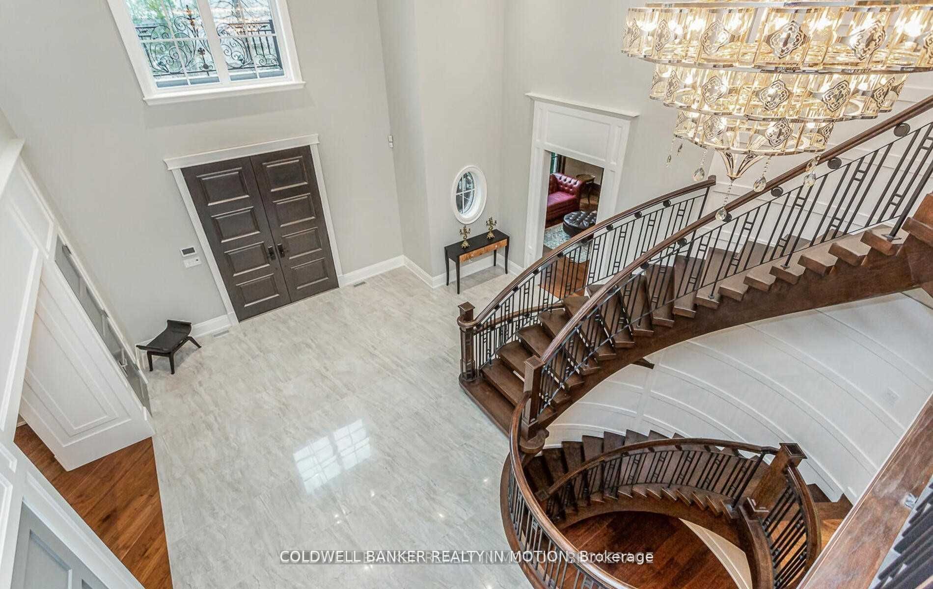 1370 Oak Lane