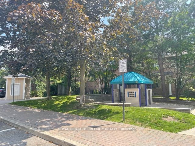 109 Bristol Rd E, #136