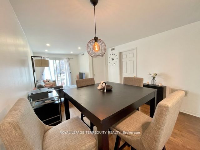 109 Bristol Rd E, #136