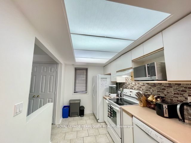 109 Bristol Rd E, #136