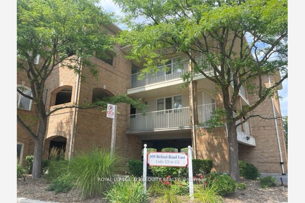 109 Bristol Rd E, Mississauga