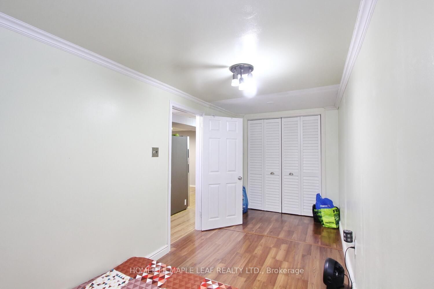 38 Inglewood Dr