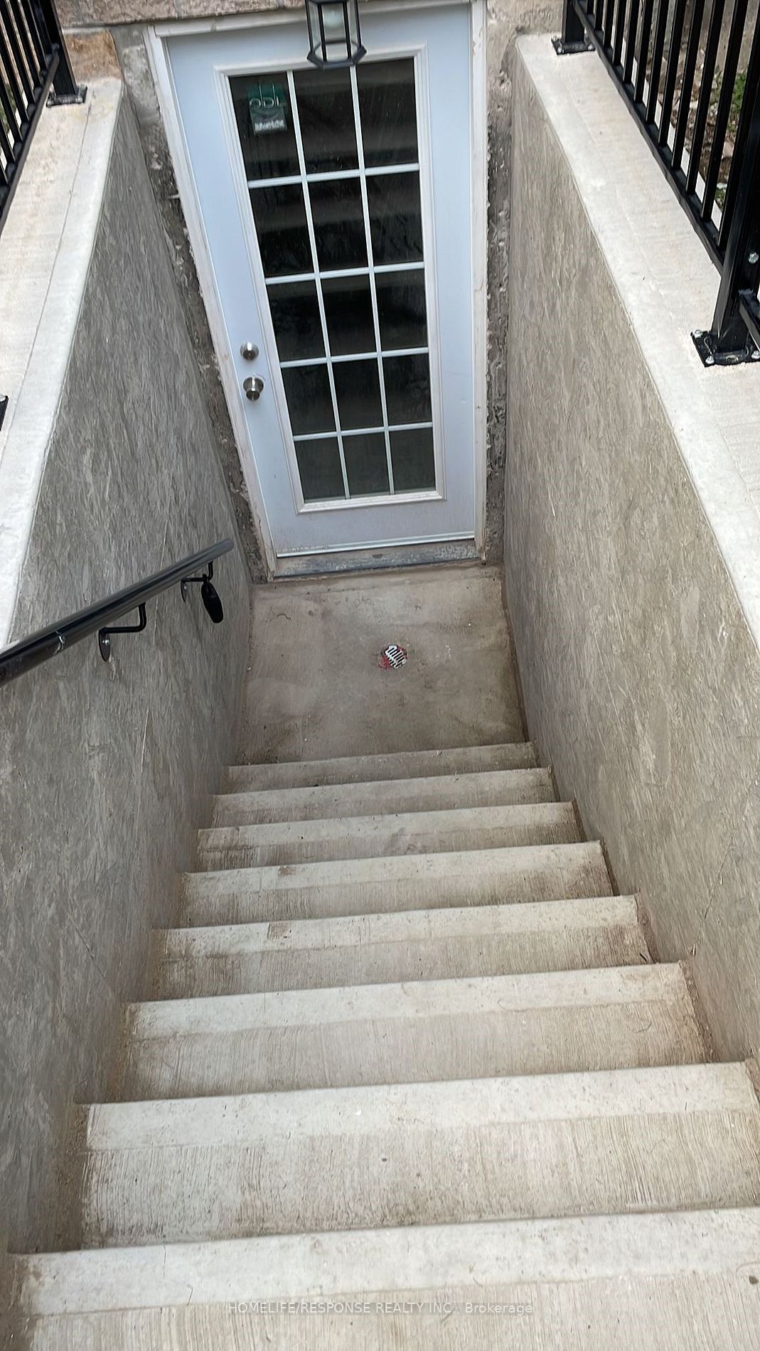 4 Laurier Ave, #Lower