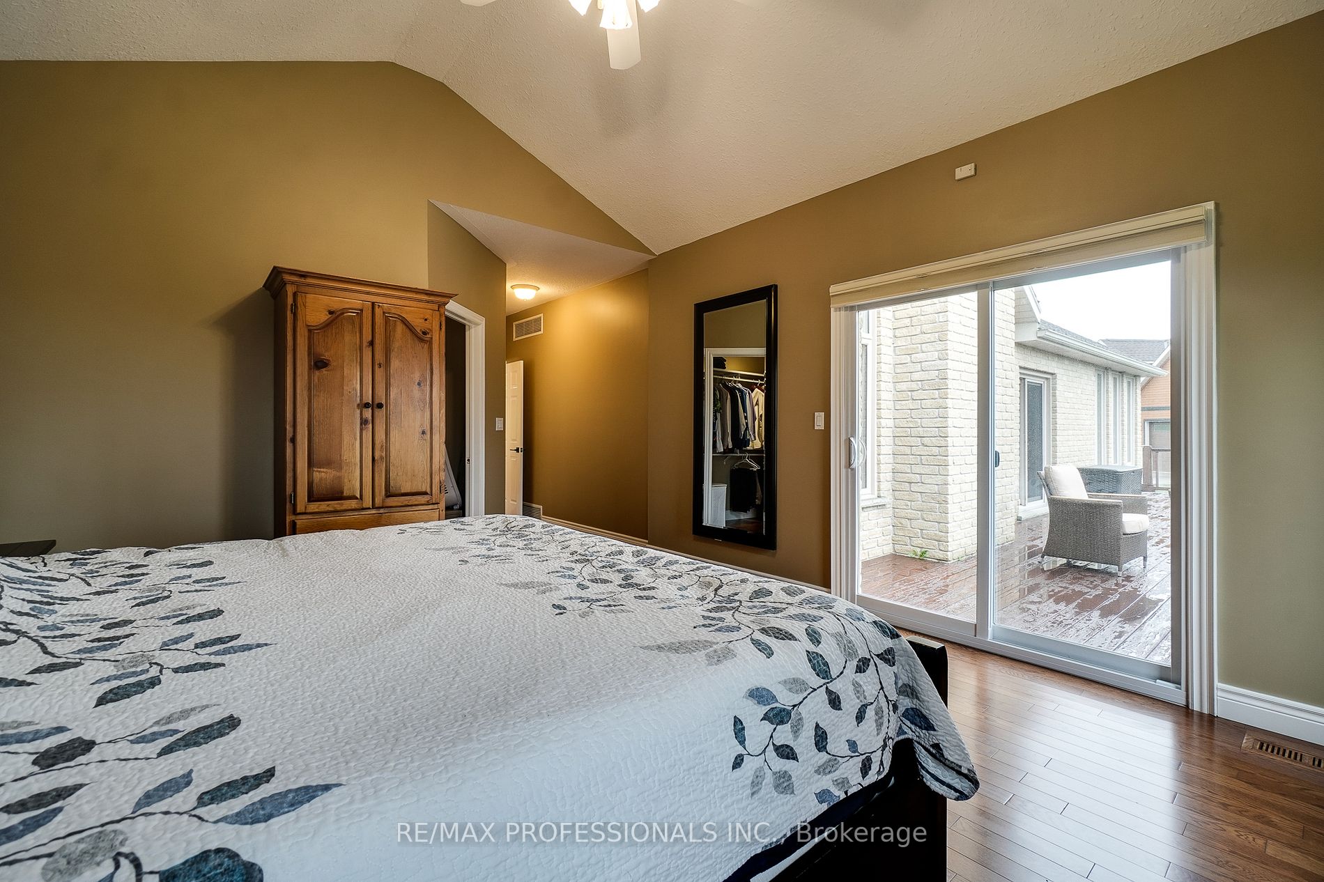 8 Morgan Drive