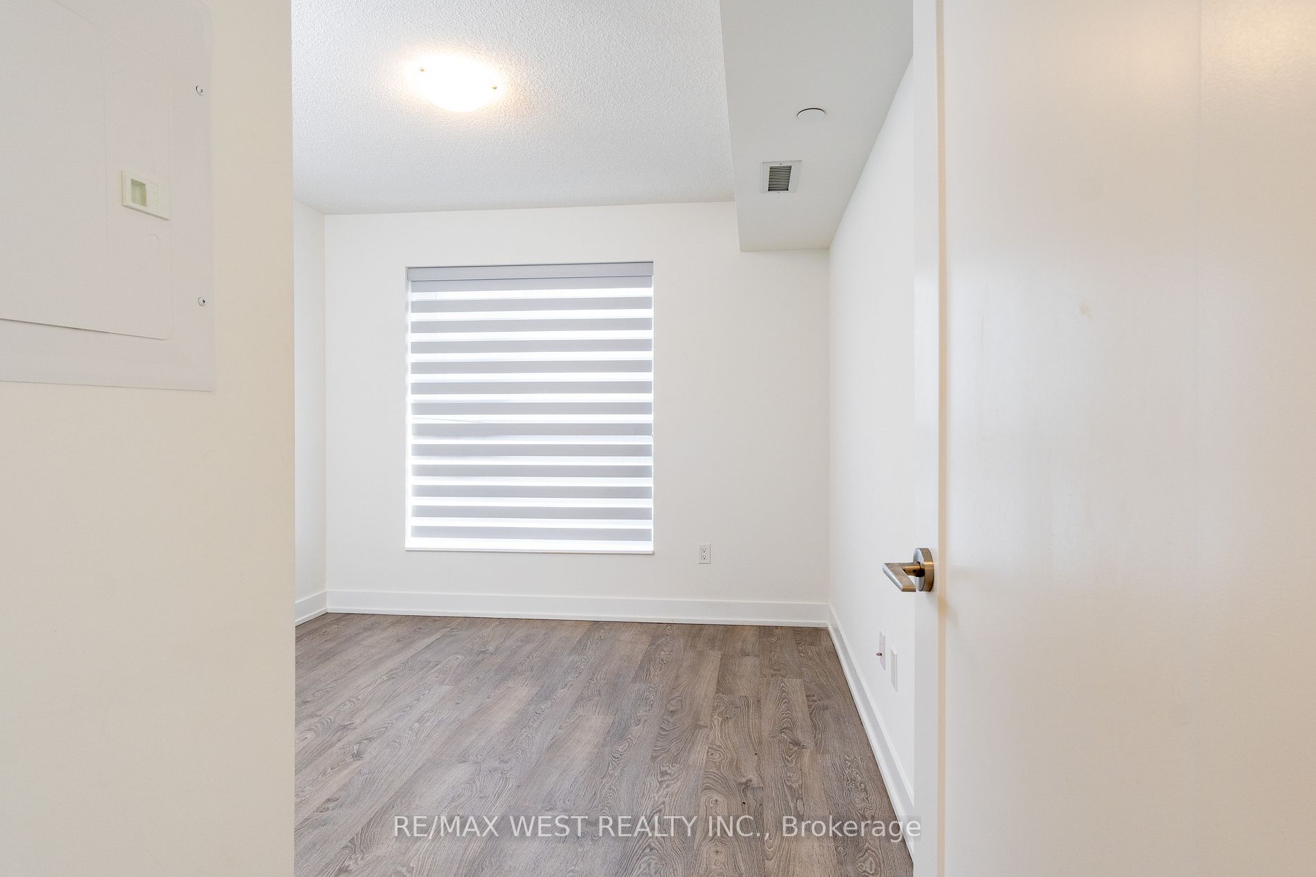 Listing W6816024 - Large Photo # 12