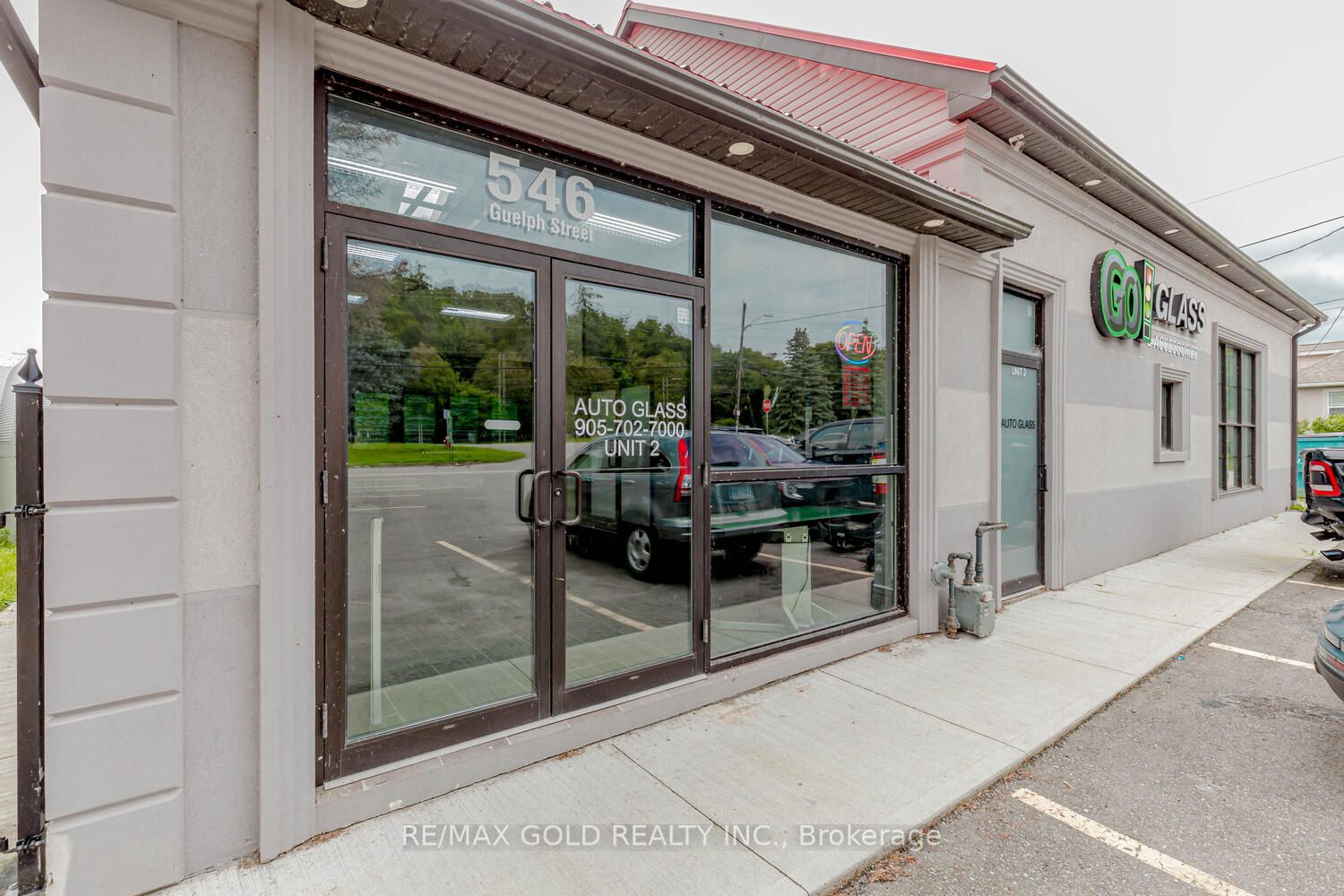 546-548 Guelph St N