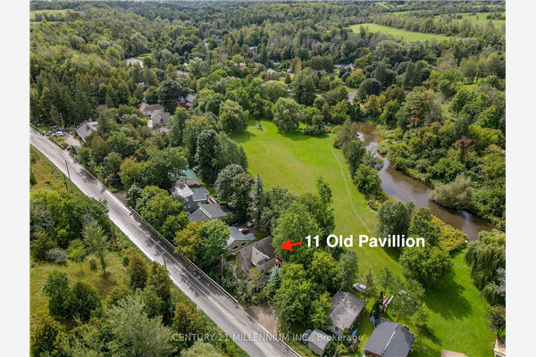11 Old Pavillion Rd, Caledon