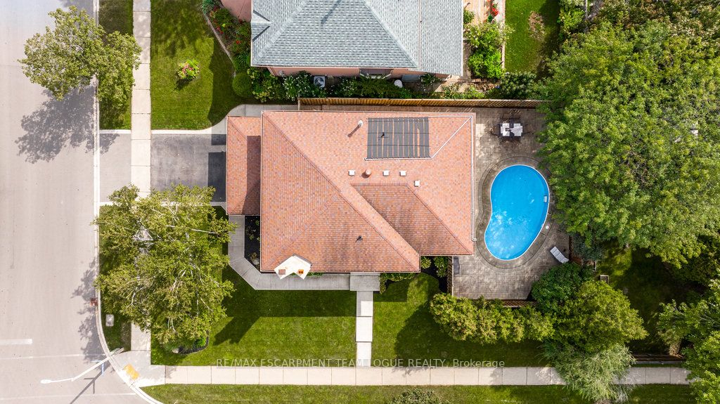 2120 Deer Run Ave