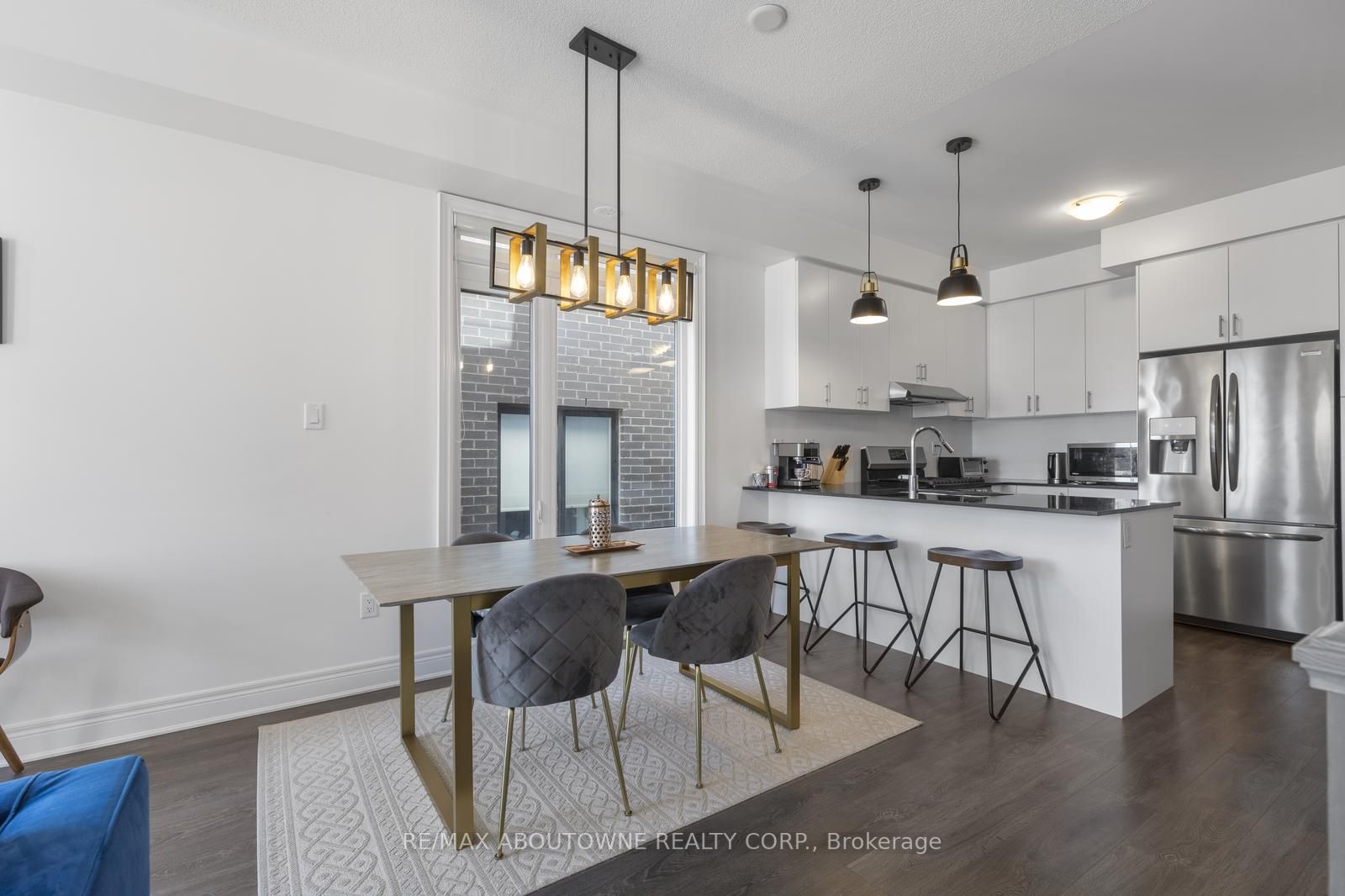 1421 Clarriage Crt
