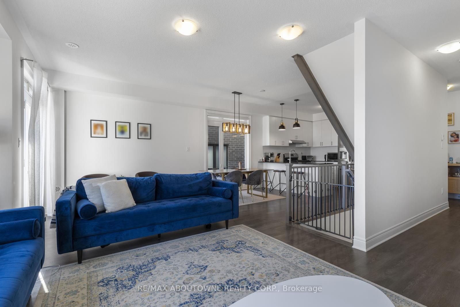 1421 Clarriage Crt