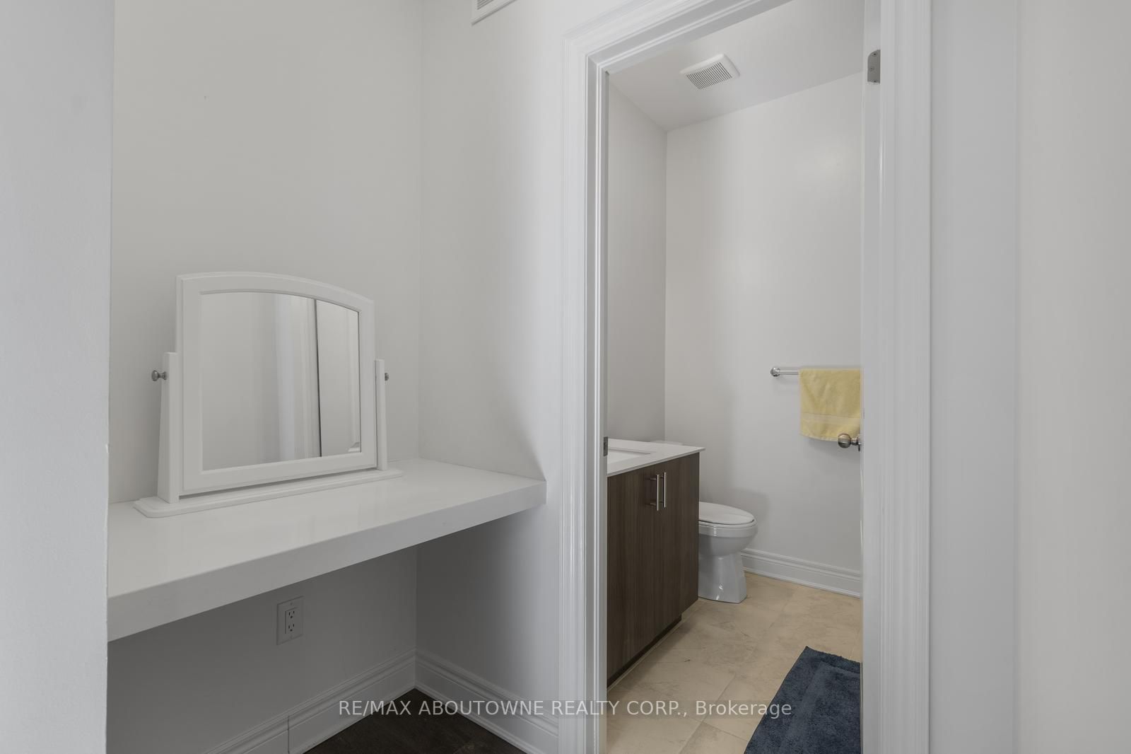 1421 Clarriage Crt