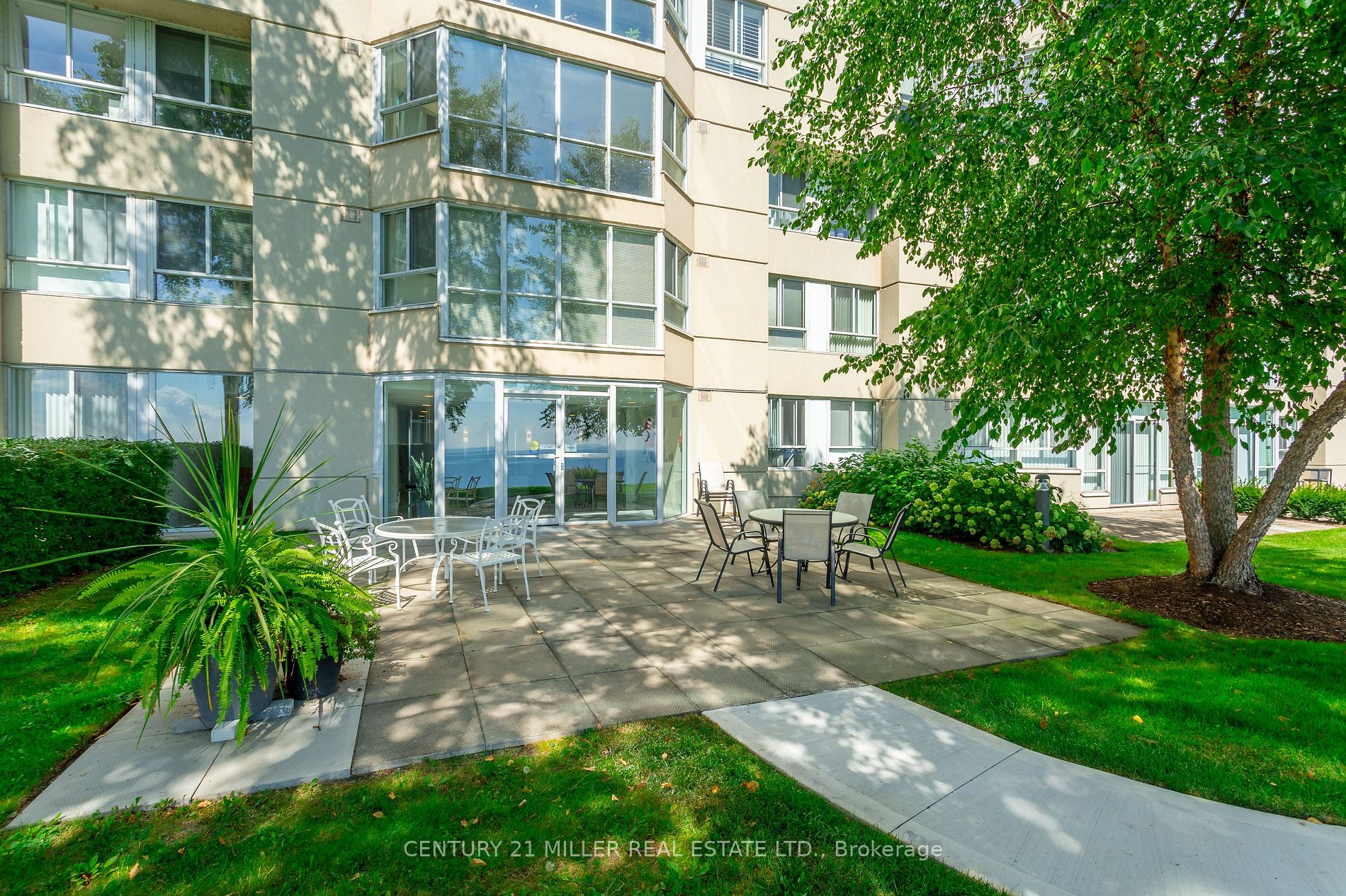 5280 Lakeshore Road, #608