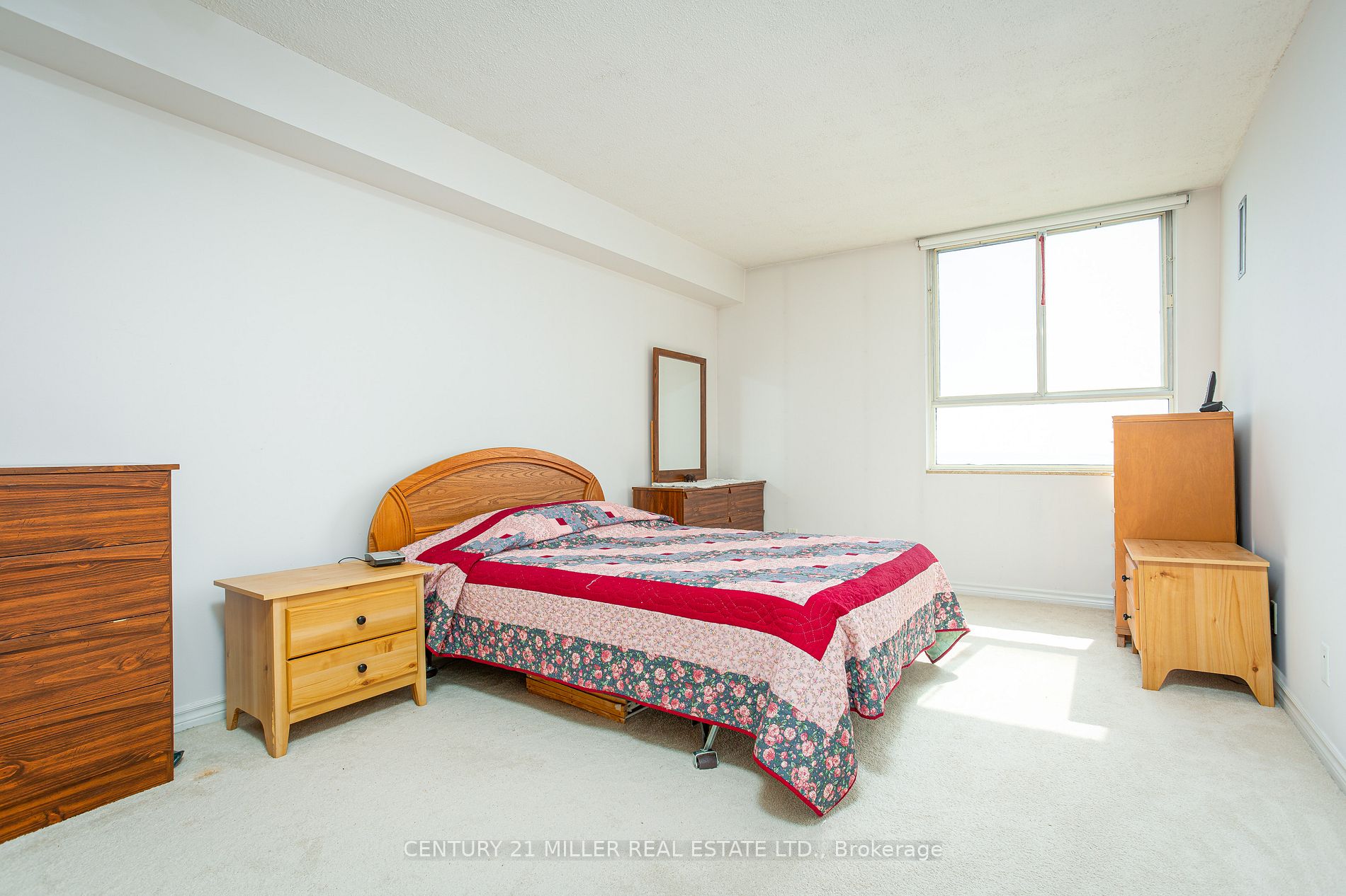 5280 Lakeshore Road, #608