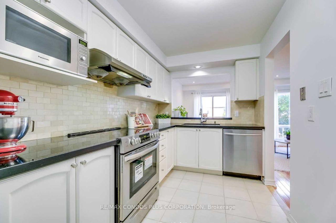 2955 Thomas St, #41