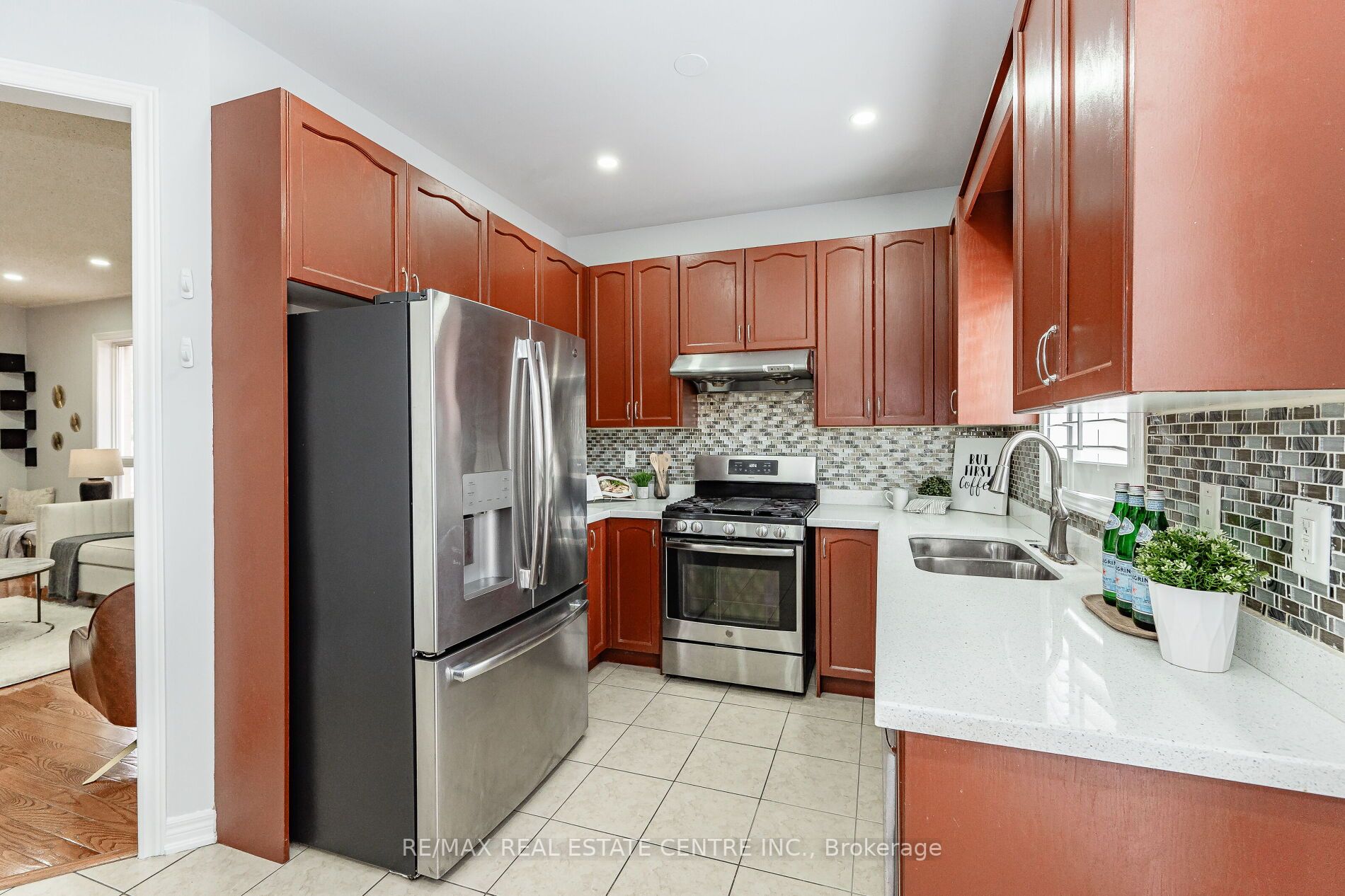 29 Palm Tree Rd