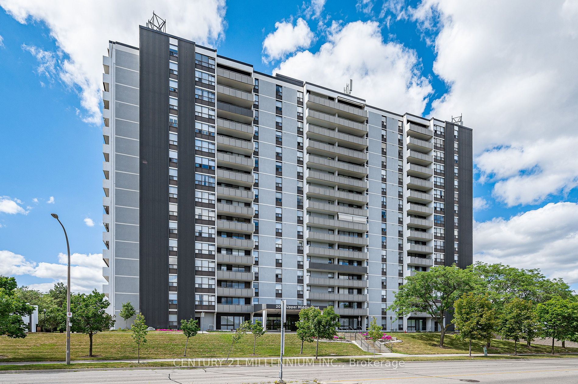 2055 Upper Middle Rd, #1605