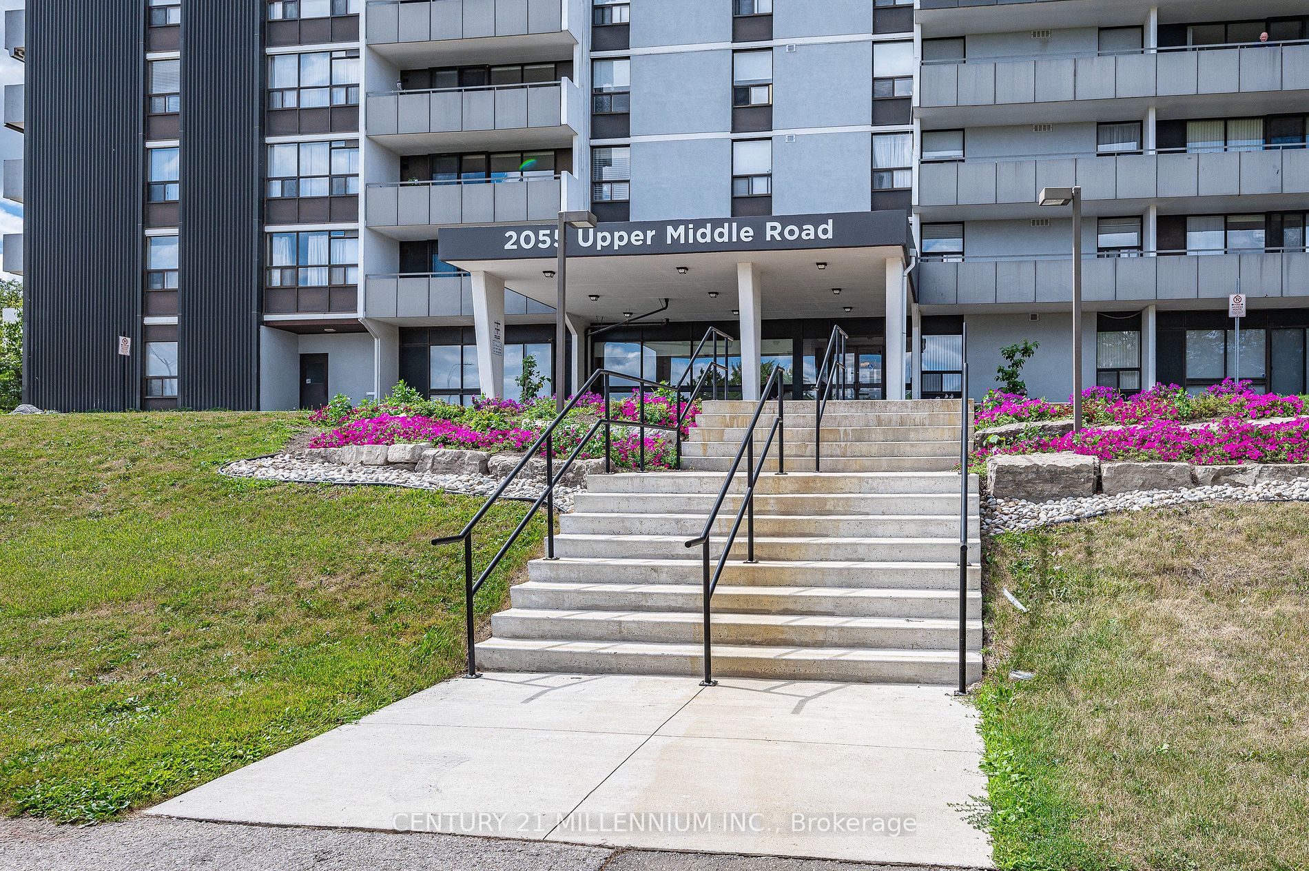 2055 Upper Middle Rd, #1605