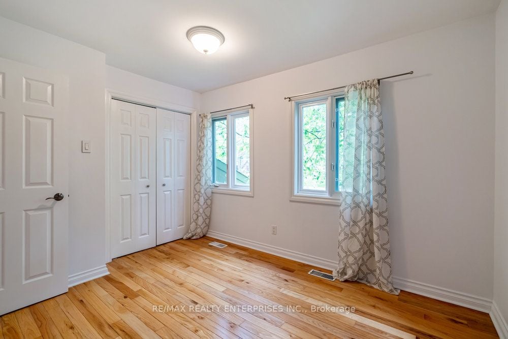 1361 Goldthorpe Rd