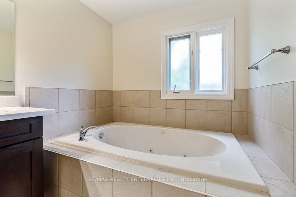 1361 Goldthorpe Rd