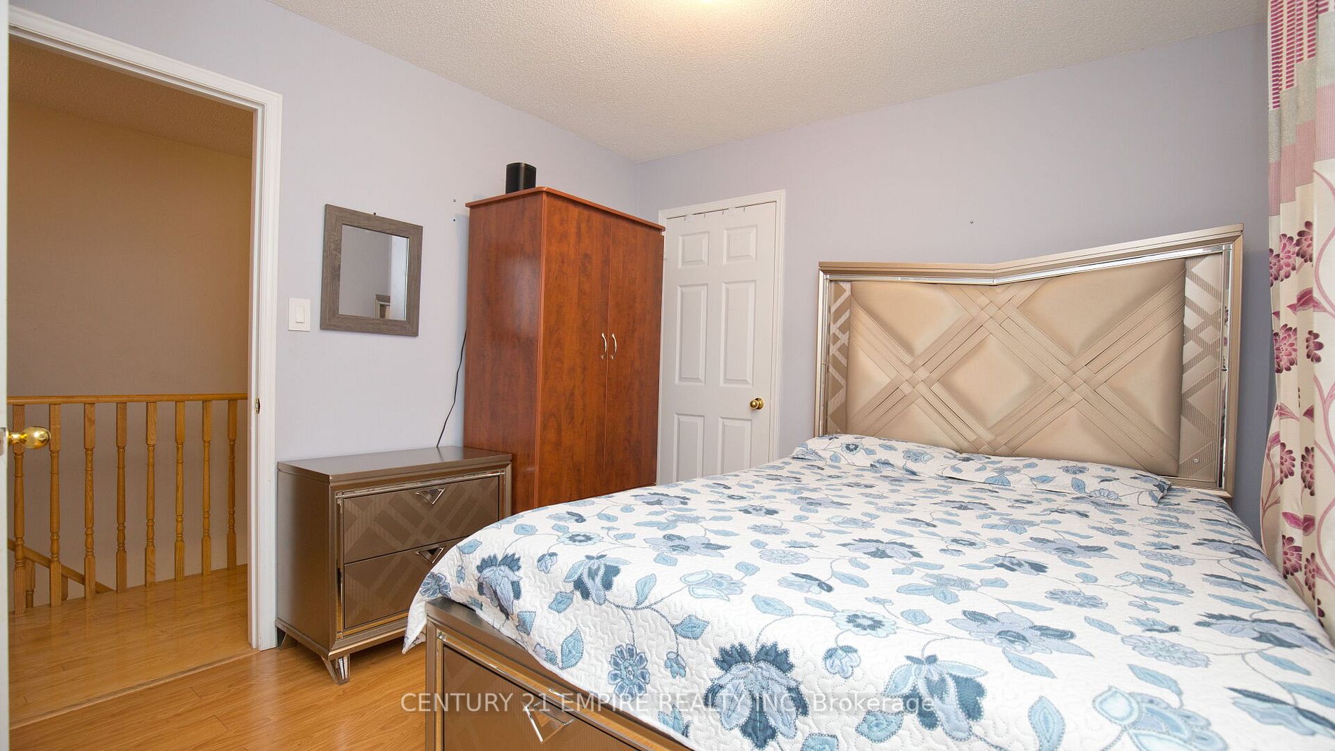 102 Kilrea Way