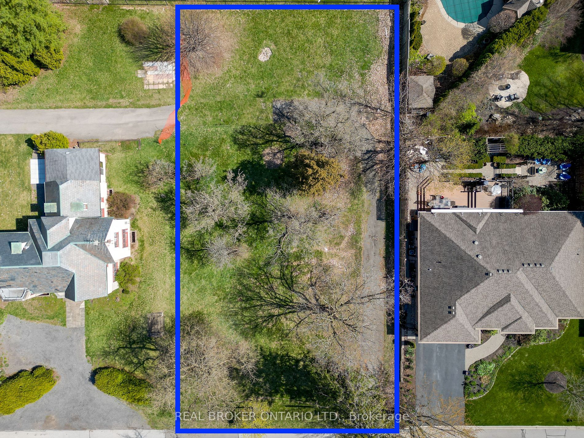 977 Unsworth Lot C Ave