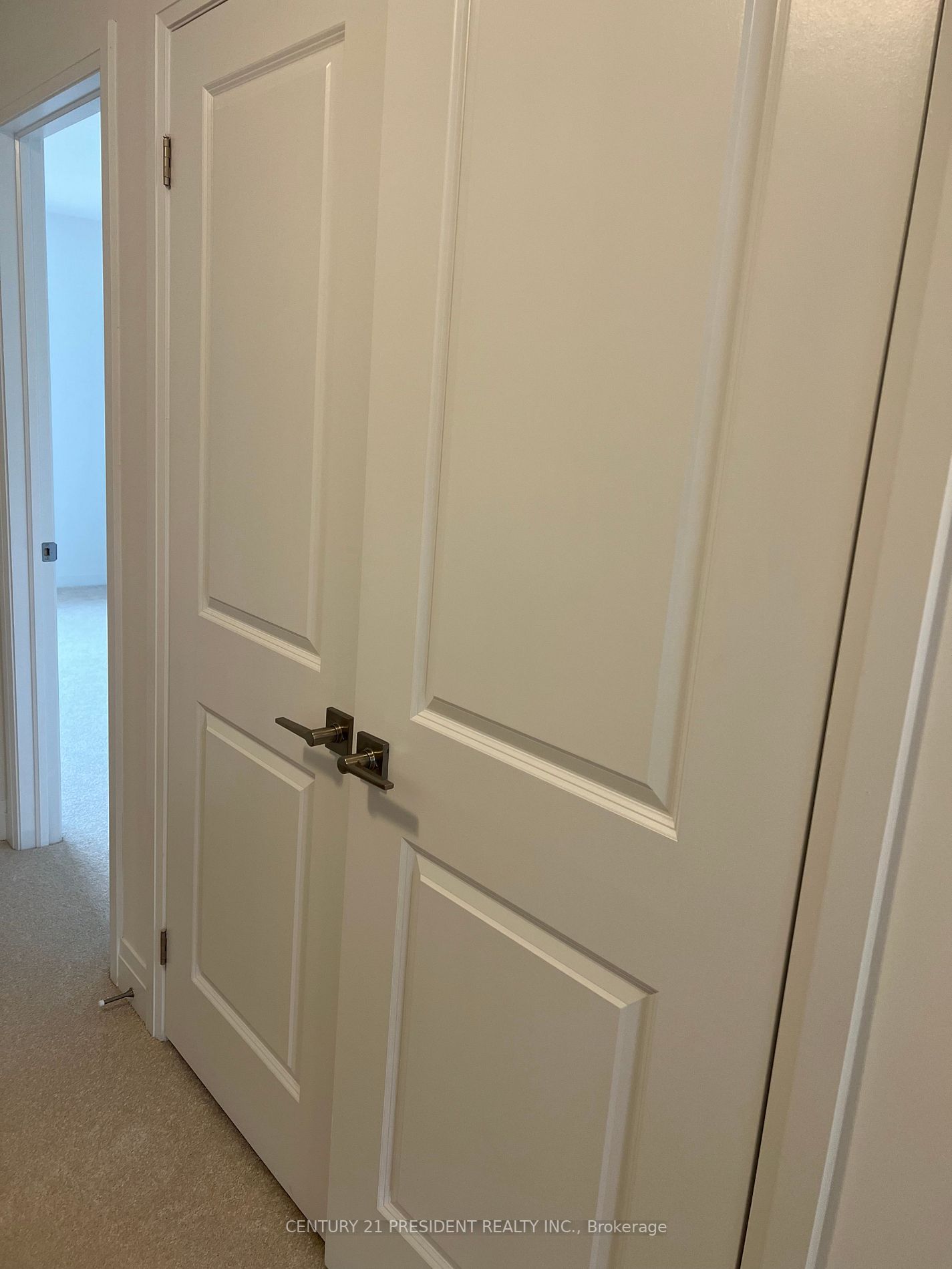 52 Humberstone Drive