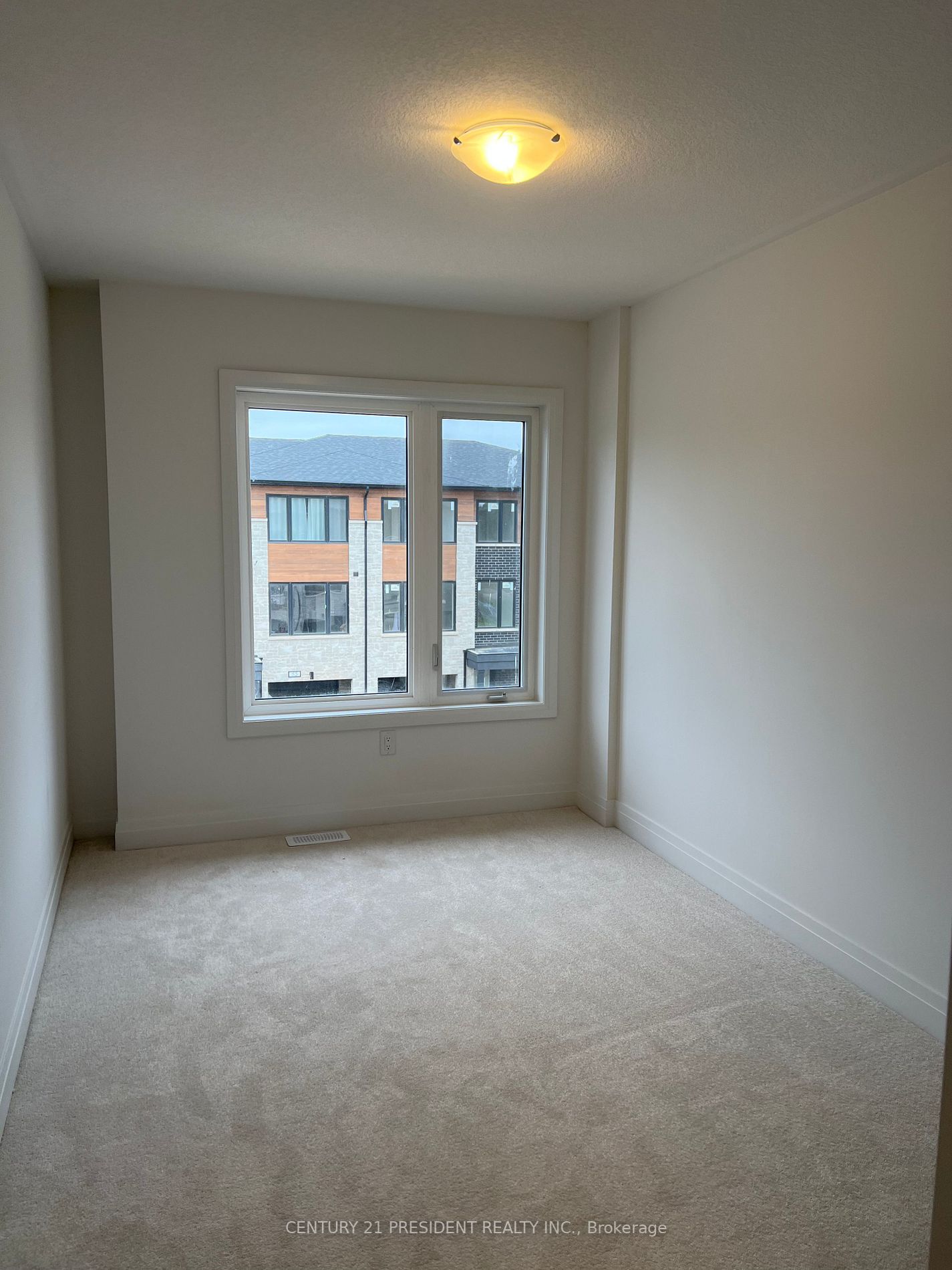 52 Humberstone Drive