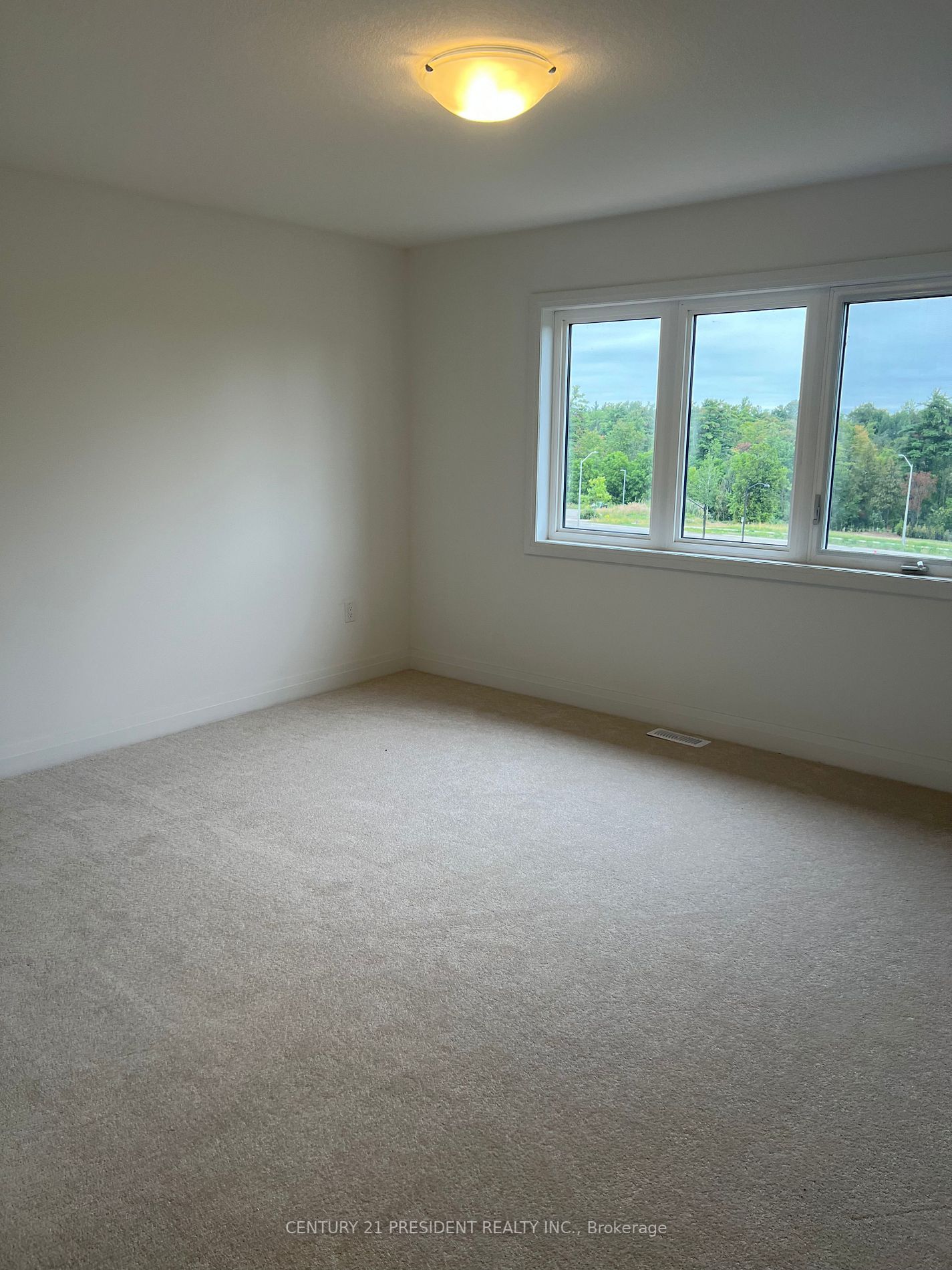 52 Humberstone Drive