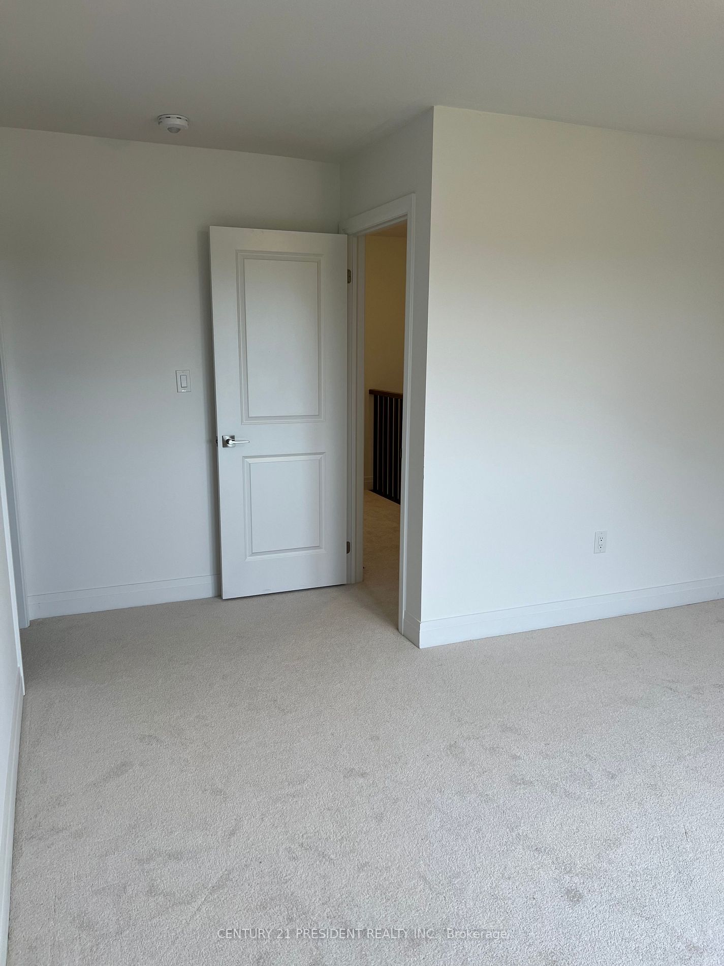 52 Humberstone Dr