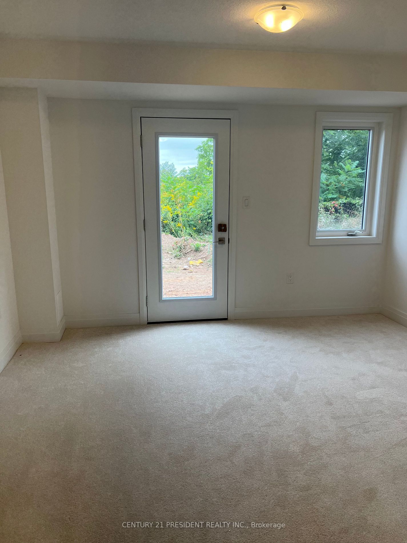 52 Humberstone Drive