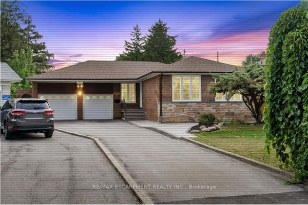 3373 Clanfield Cres W, Mississauga