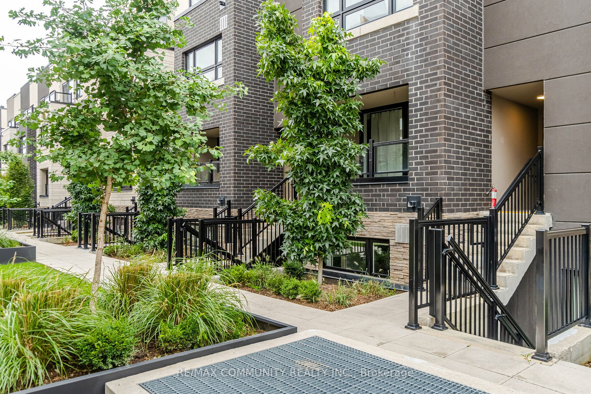 1141 Cooke Blvd, #409