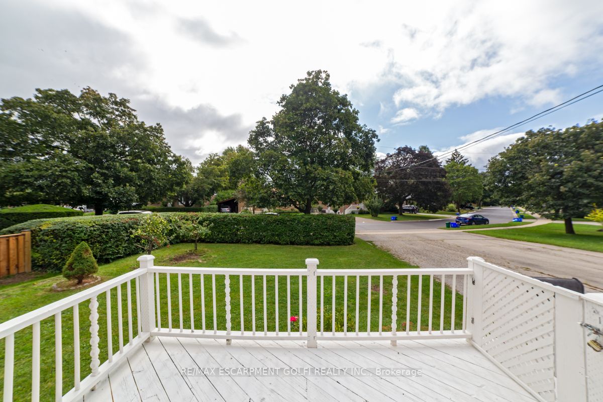111 Anne Blvd